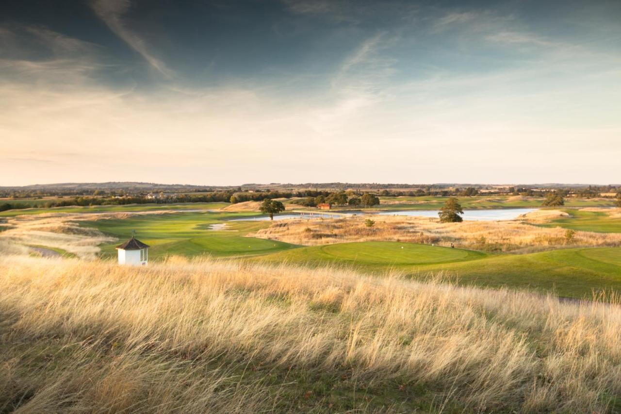 The Oxfordshire Golf & Spa Hotel Thame Eksteriør bilde