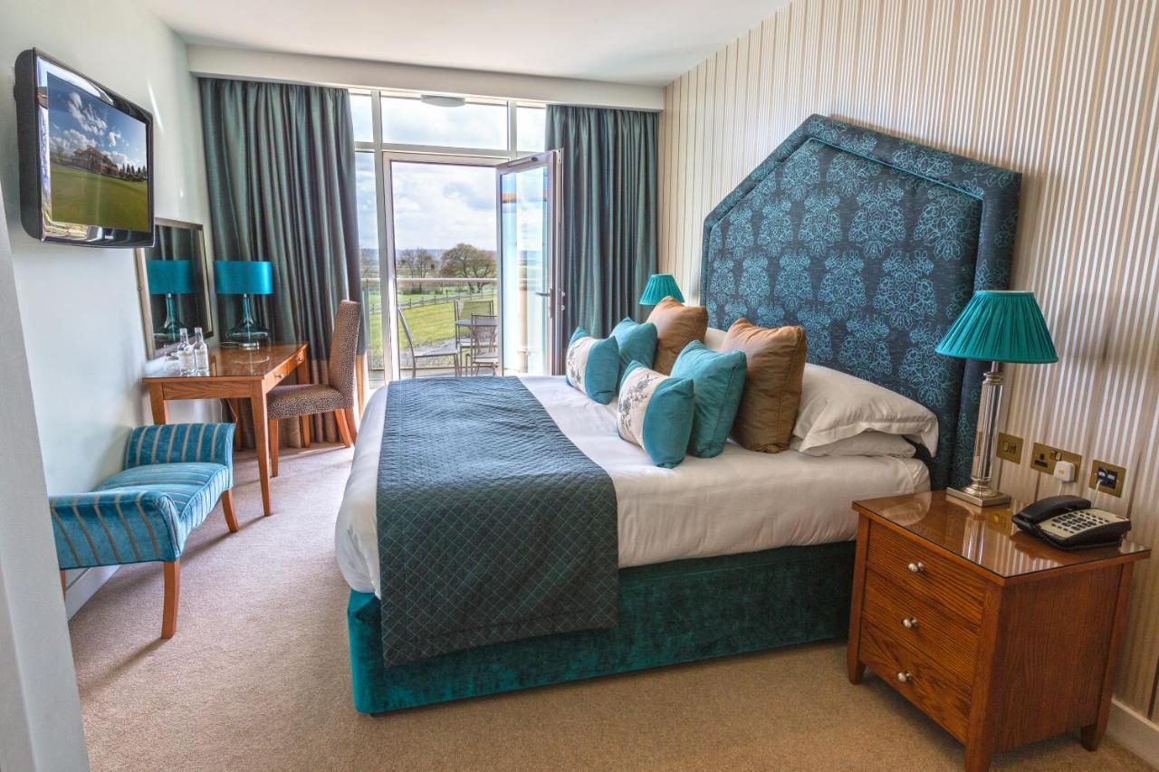 The Oxfordshire Golf & Spa Hotel Thame Eksteriør bilde
