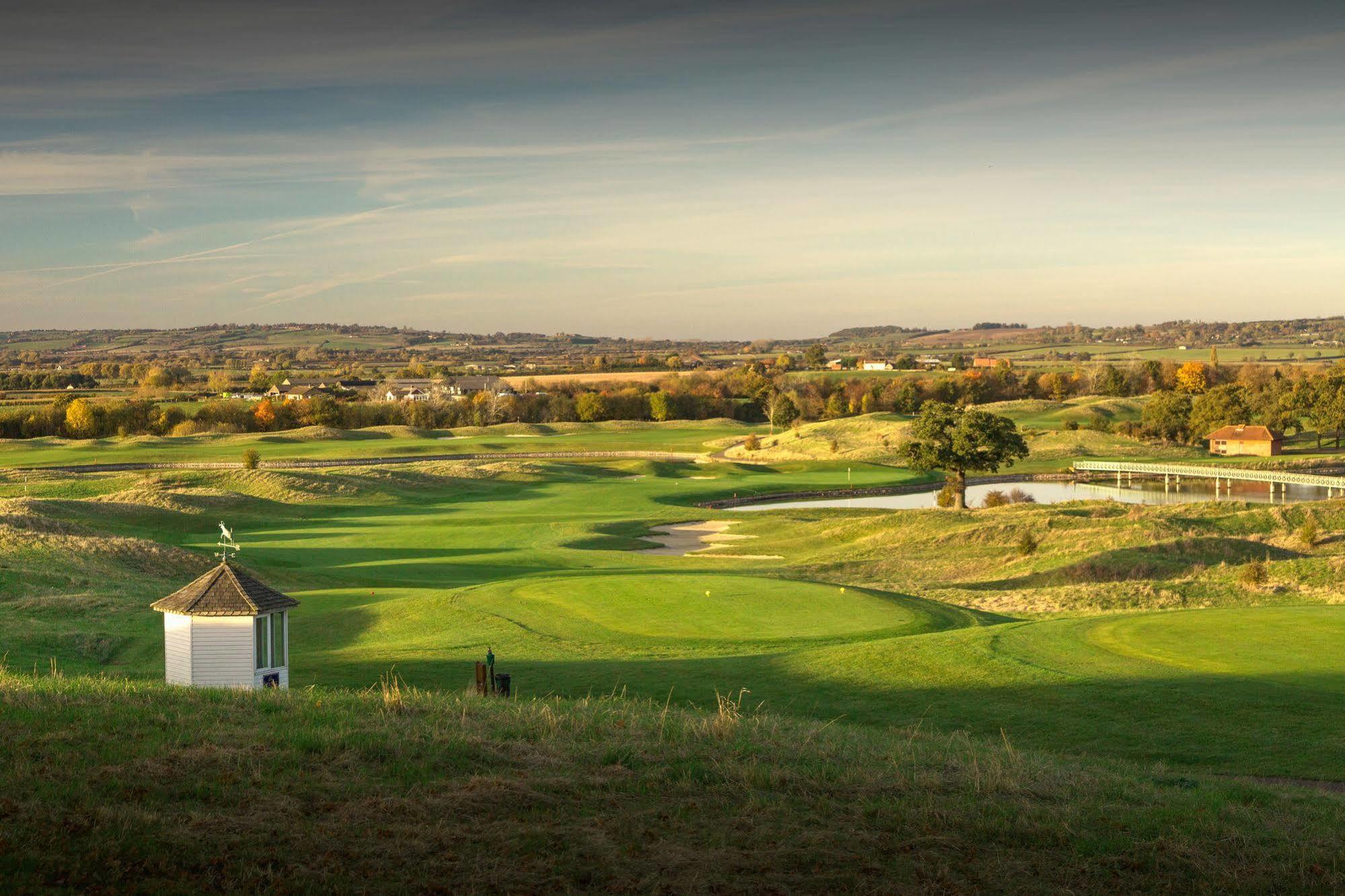 The Oxfordshire Golf & Spa Hotel Thame Eksteriør bilde